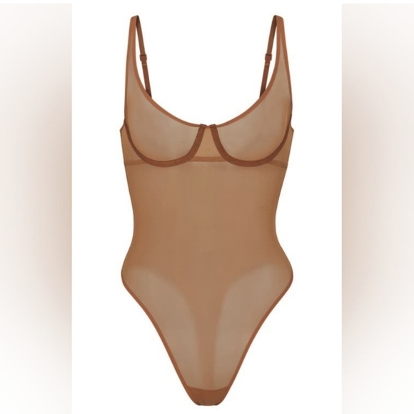 SKIMS Tops - SKIMS ULTRA FINE MESH BODYSUIT  XXS, 4X Mohogany NWT